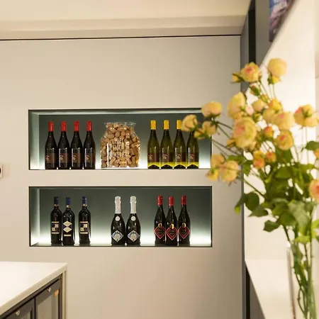 Отель Al Pomo D'oro