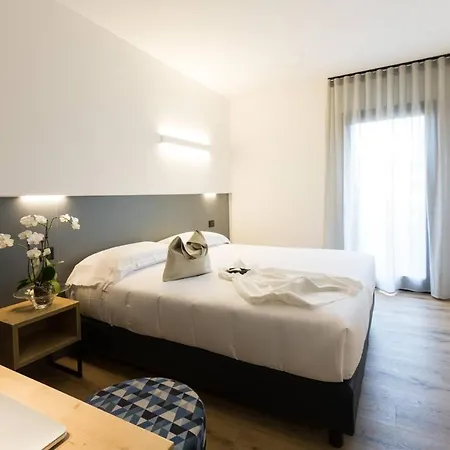 Hotel Al Pomo D'oro