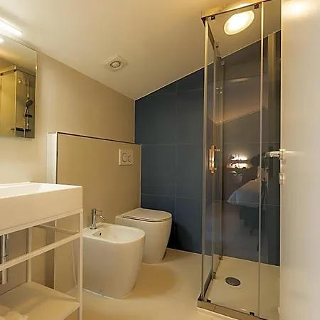 Hotel Al Pomo D'oro 3*