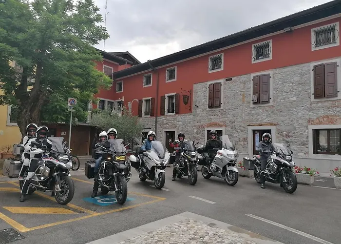 Al Pomo D'oro Szálloda