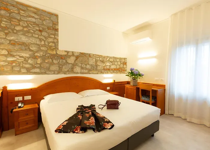 Szálloda Al Pomo D'oro