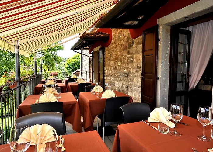 Szálloda Al Pomo D'oro 3*